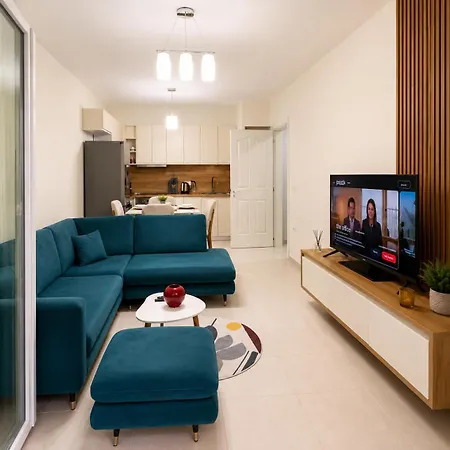 Sea & Escape - 2 Bedroom With Lift By The Апартаменты