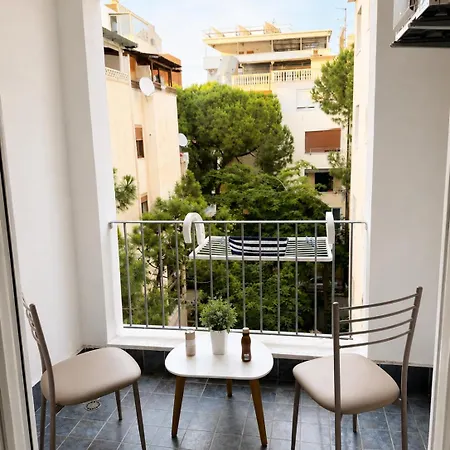Sea & Escape - 2 Bedroom With Lift By The * Дуррес